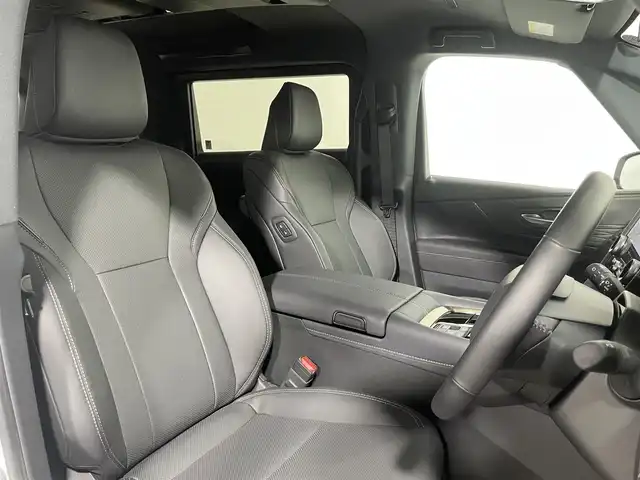 トヨタ アルファード Z 大阪府 2024(令6)年 1万km プラチナホワイトパールマイカ トヨタチームメイト アドバンスドパーク 左右独立ムーンルーフ 黒革 モデリスタ 14incナビTV 360カメラ 後席モニター デジタルインナーミラー パワーシート/ヒーター/エアコン 電動リアゲート レーダーC 衝突軽減B