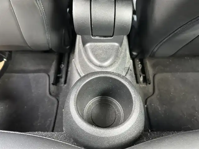 ＭＩＮＩ ＢＭＷ ミニ クーパー クラシックトリム 熊本県 2021(令3)年 5.2万km MINI Yoursエニグマティックブラック ・スマートキー/・プッシュスタート/・インテリジェントセーフティ/・PDC自動起動/・パーキングアシスト/・クルーズコントロール(追従式)/・ハーフレザースポーツシート/・純正HDDナビ/　【Bluetooth・USB・MSV】/・バックカメラ/・ETC/・ドライブレーダー(前後録画)/・LEDヘッドランプ/・UKテールランプ/・純正マット