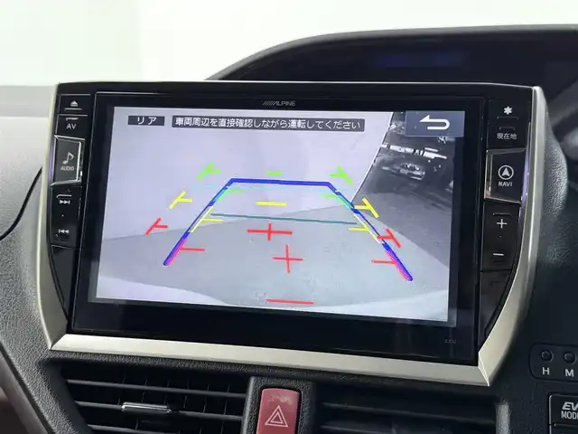 トヨタ エスクァイア ハイブリッド Gi 大阪府 2015(平27)年 6.2万km ホワイトパールクリスタルシャイン モデリスタエアロ　アルパインナビＴＶ　後席モニター　黒革シート　ワイヤレス充電　両側電動　シートヒーター　バックカメラ　ビルトインＥＴＣ　オートライト　ＬＥＤヘッドライト　フォグランプ　スマートキー