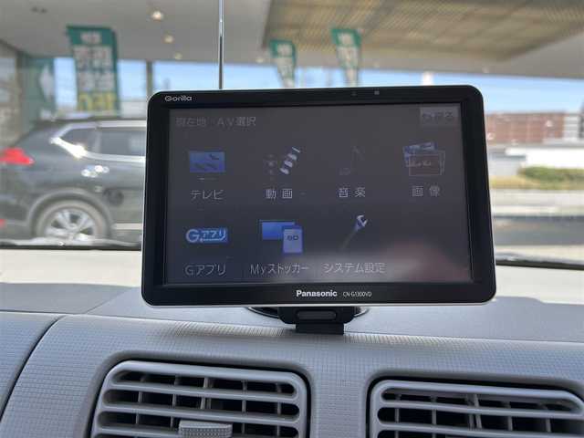 ダイハツ ムーヴ コンテ X スペシャル 福岡県 2010(平22)年 7.7万km パールホワイトⅢ ポータブルナビ（CN-G1300VD）/ワンセグ/SDメモリ（音楽、動画、画像）/バックカメラ/ETC/前方ドライブレコーダー/純正フロアマット/純正14インチアルミホイール/保証書　/取扱説明書