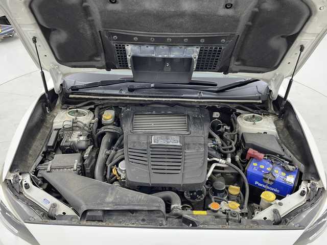 スバル レヴォーグ 1．6GT－S アイサイト 宮城県 2014(平26)年 6.7万km クリスタルホワイトP VARISエアロ（F）/STIエアロ（S.R.リアアンダー）/HKSマフラー/ALPINE製ウーハー/アイサイト/・プリクラッシュブレーキ/・レーンキープアシスト/・全車速追従機能付クルーズコントロール/・ツーリングアシスト/純正7インチナビ/・BT.CD.DVD.USB.VTR/バックカメラ/フルセグTV/前席パワーシート/革巻きステアリング/ステアリングスイッチ/パドルシフト/ETC/プッシュスタート/スマートキー×2/電動パーキングブレーキ/LEDヘッドライト/LEDフォグランプ/リアフォグライト/純正フロアマット/社外18インチAW/ドアバイザー/トノカバー/純正サンシェード