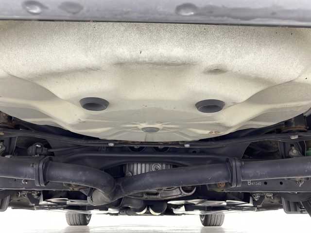 スバル レヴォーグ 1．6GT－S アイサイト 宮城県 2014(平26)年 6.7万km クリスタルホワイトP VARISエアロ（F）/STIエアロ（S.R.リアアンダー）/HKSマフラー/ALPINE製ウーハー/アイサイト/・プリクラッシュブレーキ/・レーンキープアシスト/・全車速追従機能付クルーズコントロール/・ツーリングアシスト/純正7インチナビ/・BT.CD.DVD.USB.VTR/バックカメラ/フルセグTV/前席パワーシート/革巻きステアリング/ステアリングスイッチ/パドルシフト/ETC/プッシュスタート/スマートキー×2/電動パーキングブレーキ/LEDヘッドライト/LEDフォグランプ/リアフォグライト/純正フロアマット/社外18インチAW/ドアバイザー/トノカバー/純正サンシェード