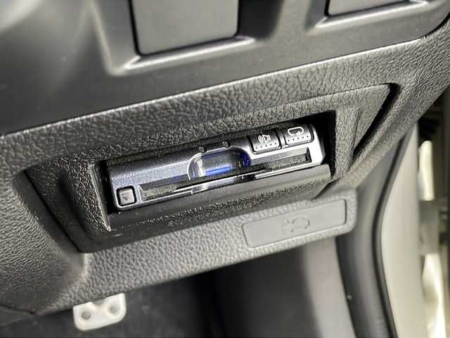 スバル レヴォーグ 1．6GT－S アイサイト 宮城県 2014(平26)年 6.7万km クリスタルホワイトP VARISエアロ（F）/STIエアロ（S.R.リアアンダー）/HKSマフラー/ALPINE製ウーハー/アイサイト/・プリクラッシュブレーキ/・レーンキープアシスト/・全車速追従機能付クルーズコントロール/・ツーリングアシスト/純正7インチナビ/・BT.CD.DVD.USB.VTR/バックカメラ/フルセグTV/前席パワーシート/革巻きステアリング/ステアリングスイッチ/パドルシフト/ETC/プッシュスタート/スマートキー×2/電動パーキングブレーキ/LEDヘッドライト/LEDフォグランプ/リアフォグライト/純正フロアマット/社外18インチAW/ドアバイザー/トノカバー/純正サンシェード