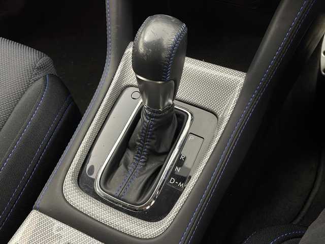 スバル レヴォーグ 1．6GT－S アイサイト 宮城県 2014(平26)年 6.7万km クリスタルホワイトP VARISエアロ（F）/STIエアロ（S.R.リアアンダー）/HKSマフラー/ALPINE製ウーハー/アイサイト/・プリクラッシュブレーキ/・レーンキープアシスト/・全車速追従機能付クルーズコントロール/・ツーリングアシスト/純正7インチナビ/・BT.CD.DVD.USB.VTR/バックカメラ/フルセグTV/前席パワーシート/革巻きステアリング/ステアリングスイッチ/パドルシフト/ETC/プッシュスタート/スマートキー×2/電動パーキングブレーキ/LEDヘッドライト/LEDフォグランプ/リアフォグライト/純正フロアマット/社外18インチAW/ドアバイザー/トノカバー/純正サンシェード