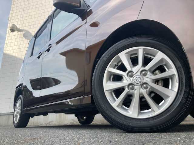 日産 デイズ ルークス ハイウェイスターS 三重県 2014(平26)年 3.7万km モカブラウンP (株)IDOMが運営する【じしゃロン四日市店】の自社ローン専用車両になります。こちらは現金またはオートローンご利用時の価格です。自社ローンご希望の方は別途その旨お申付け下さい