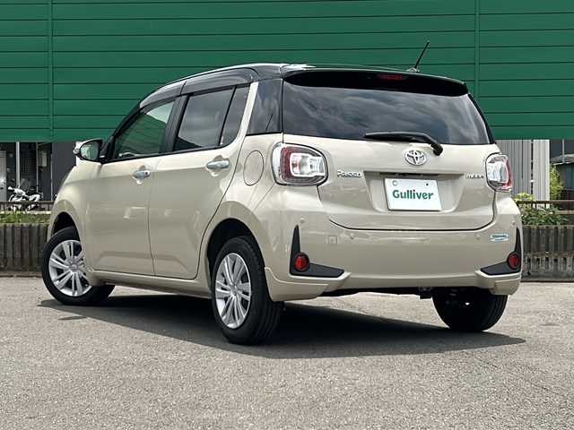 トヨタ パッソ モーダ 茨城県 2022(令4)年 2.9万km ブラックマイカメタリック/パウダリーベージュメタリック 2トーン 純正７インチSDナビ/CD/DVD/Bluetooth/TV/全方位カメラ/LEDオートライト/オートマチックハイビーム/衝突回避支援システム/横滑り防止装置/スマートキー/ビルトインETC2.0/取扱説明書/保証書/記録簿