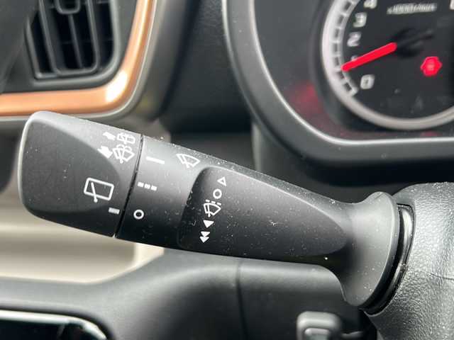 トヨタ パッソ モーダ 茨城県 2022(令4)年 2.9万km ブラックマイカメタリック/パウダリーベージュメタリック 2トーン 純正７インチSDナビ/CD/DVD/Bluetooth/TV/全方位カメラ/LEDオートライト/オートマチックハイビーム/衝突回避支援システム/横滑り防止装置/スマートキー/ビルトインETC2.0/取扱説明書/保証書/記録簿