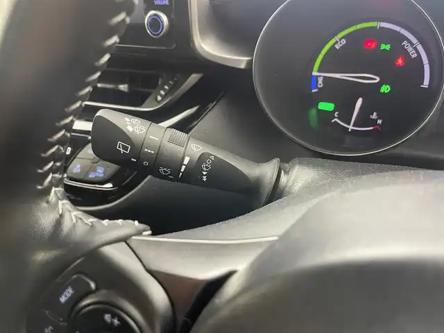 トヨタ Ｃ－ＨＲ S GRスポーツ 埼玉県 2022(令4)年 4.1万km ブラックマイカ 純正8インチディスプレイオーディオ バックカメラ シートヒーター LEDヘッドライト セーフティセンス レーダークルーズコントロール オートライト ハーフレザー スマートキー Bluetooth