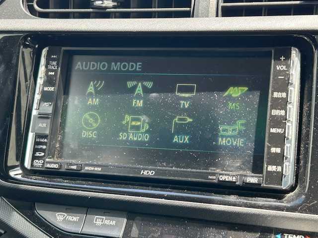 トヨタ アクア S 茨城県 2016(平28)年 2.5万km クールソーダメタリック 純正ＳＤナビ　/-FM/AM/CD/ＥＴＣ　/バックカメラ　/D席N席シートヒーター　/オートライト　/純正フロアマット　/パワーステアリング　/パワーウィンドウ　/ＡＢＳ　/横滑り防止装置　/盗難防止装置　/キセノンヘッドライト　/Ｗエアバッグ/プッシュスタート