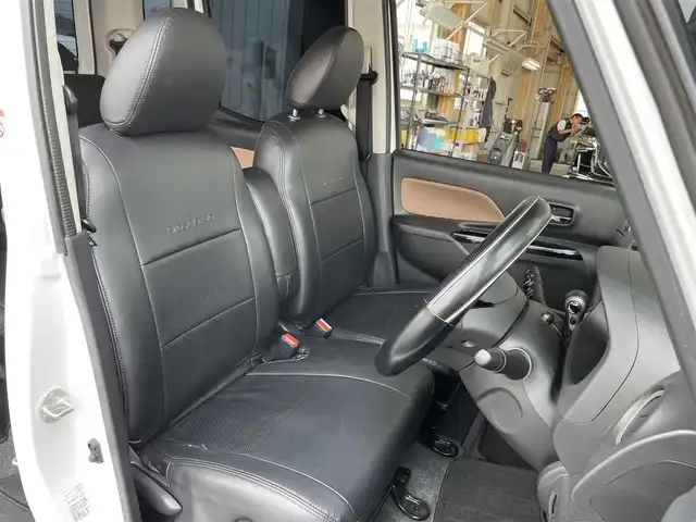 日産 デイズ ルークス HWS X Vセレクション 東京都 2018(平30)年 4.5万km ホワイトパール 純正メモリナビ＆地デジ/・BluetoothAudio/・CD/DVD/AM/FM/全周囲モニター/両側パワースライドドア　/ＬＥＤヘッドランプ /・オートハイービーム/アイドリングストップ /インテリジェントエマージェンシーブレーキ /・踏み間違い防止アシスト/・車線逸脱警報/・VDC/インテリジェントキー /プッシュエンジンスタート /リアサーキュレーター/リアサンシェード/純正15インチAW/純正フロアマット/保証書＆取説