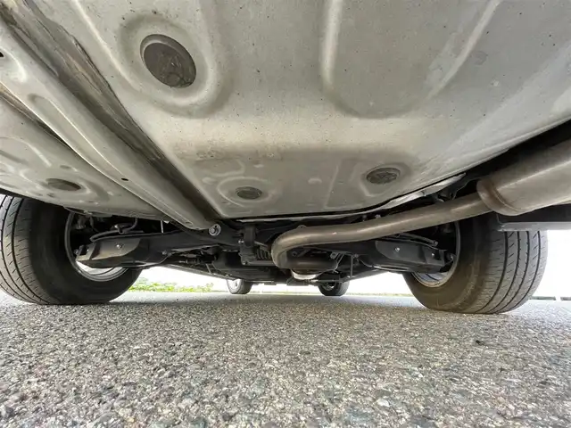 トヨタ ヴェルファイア X 岩手県 2018(平30)年 2万km ホワイトパールクリスタルシャイン セーフティセンス　フリップダウン　両側電動スライド　９型ナビ　前後個別再生　バックＣ　フルセグＴＶ　クルコン　ビルドインＥＴＣ２．０　ドラレコ　レーダークルーズ　オートハイビーム　オートＬＥＤライト