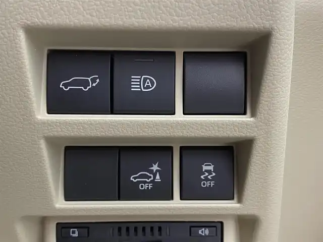 トヨタ ランドクルーザー ZX 宮城県 2024(令6)年 3万km ブラック ムーンルーフ　/リアエンターテイメントシステム　/マルチテレインモニター　/１２型コネクティッドナビPlus　/ベージュ革シート　/ＢＳＭ　/ＲＣＴＡ　/追従クルーズコントロール　/シートヒーター／ベンチレーション　/ステアリングヒーター/ＨＤＭＩ入力　/シーケンシャルターンランプ/プロジェクター式LEDヘッドランプ/パワーバックドア/マルチテレインセレクト/ビルトインETC(2.0)/ドライブレコーダー/純正20インチAW/セーフティセンス/禁煙車