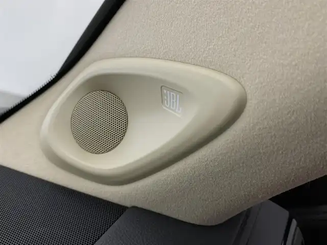 トヨタ ランドクルーザー ZX 宮城県 2024(令6)年 3万km ブラック ムーンルーフ　/リアエンターテイメントシステム　/マルチテレインモニター　/１２型コネクティッドナビPlus　/ベージュ革シート　/ＢＳＭ　/ＲＣＴＡ　/追従クルーズコントロール　/シートヒーター／ベンチレーション　/ステアリングヒーター/ＨＤＭＩ入力　/シーケンシャルターンランプ/プロジェクター式LEDヘッドランプ/パワーバックドア/マルチテレインセレクト/ビルトインETC(2.0)/ドライブレコーダー/純正20インチAW/セーフティセンス/禁煙車