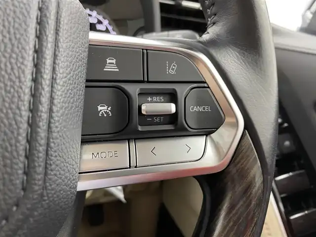 トヨタ ランドクルーザー ZX 宮城県 2024(令6)年 3万km ブラック ムーンルーフ　/リアエンターテイメントシステム　/マルチテレインモニター　/１２型コネクティッドナビPlus　/ベージュ革シート　/ＢＳＭ　/ＲＣＴＡ　/追従クルーズコントロール　/シートヒーター／ベンチレーション　/ステアリングヒーター/ＨＤＭＩ入力　/シーケンシャルターンランプ/プロジェクター式LEDヘッドランプ/パワーバックドア/マルチテレインセレクト/ビルトインETC(2.0)/ドライブレコーダー/純正20インチAW/セーフティセンス/禁煙車