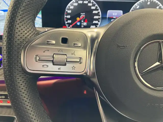 メルセデス・ベンツ ＣＬＳ２２０ｄ スポーツ エクスクルーシブPKG 熊本県 2019(令1)年 4.2万km ヒヤシンスレッド スライディングサンルーフ/フルレザーシート/純正ナビ/Bluetooth/USB/SD/AppleCarPlay/AndroidAuto/フルセグTV/純正19インチアルミホイール/Burmesterサウンドシステム/ETC/道路標識アシスト/アクティブブレーキアシスト/アテンションアシスト/レーンチェンジアシスト/ブラインドスポットモニター/インテリジェントライトシステム/アダプティブクルーズコントロール/前席パワーシート/全席シートヒーター/前席シートクーラー/純正パフュームアトマイザー/LEDヘッドライト/パワーバックドア