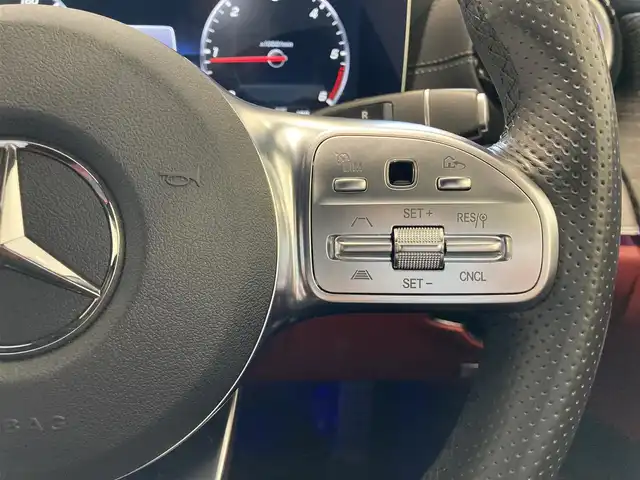 メルセデス・ベンツ ＣＬＳ２２０ｄ スポーツ エクスクルーシブPKG 熊本県 2019(令1)年 4.2万km ヒヤシンスレッド スライディングサンルーフ/フルレザーシート/純正ナビ/Bluetooth/USB/SD/AppleCarPlay/AndroidAuto/フルセグTV/純正19インチアルミホイール/Burmesterサウンドシステム/ETC/道路標識アシスト/アクティブブレーキアシスト/アテンションアシスト/レーンチェンジアシスト/ブラインドスポットモニター/インテリジェントライトシステム/アダプティブクルーズコントロール/前席パワーシート/全席シートヒーター/前席シートクーラー/純正パフュームアトマイザー/LEDヘッドライト/パワーバックドア
