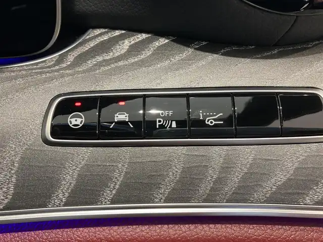 メルセデス・ベンツ ＣＬＳ２２０ｄ スポーツ エクスクルーシブPKG 熊本県 2019(令1)年 4.2万km ヒヤシンスレッド スライディングサンルーフ/フルレザーシート/純正ナビ/Bluetooth/USB/SD/AppleCarPlay/AndroidAuto/フルセグTV/純正19インチアルミホイール/Burmesterサウンドシステム/ETC/道路標識アシスト/アクティブブレーキアシスト/アテンションアシスト/レーンチェンジアシスト/ブラインドスポットモニター/インテリジェントライトシステム/アダプティブクルーズコントロール/前席パワーシート/全席シートヒーター/前席シートクーラー/純正パフュームアトマイザー/LEDヘッドライト/パワーバックドア
