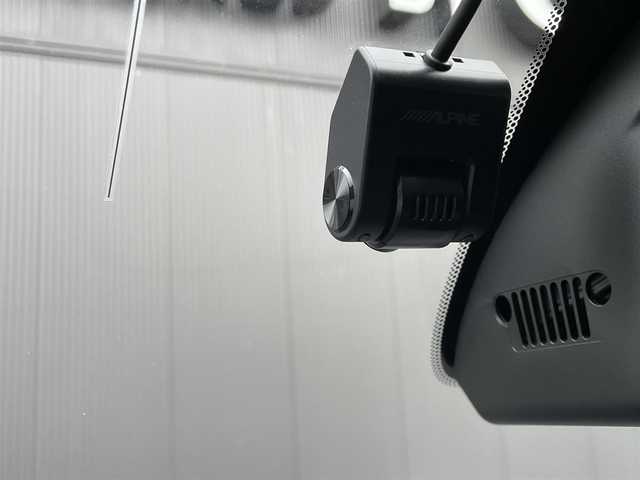 クライスラー・ジープ ジープ レネゲード トレイルホーク 4xe 長野県 2022(令4)年 4.6万km 黒 Ｕｃｏｎｎｅｃｔナビ/フルセグＴＶ/バックカメラ/クルーズコントロール/ブラインドスポット/レーンセンス/パークセンス/デジタルインナーミラー　/スマートキー/プッシュスタート/純正１７インチＡＷ/ドライブレコーダー/ETC/充電ケーブル