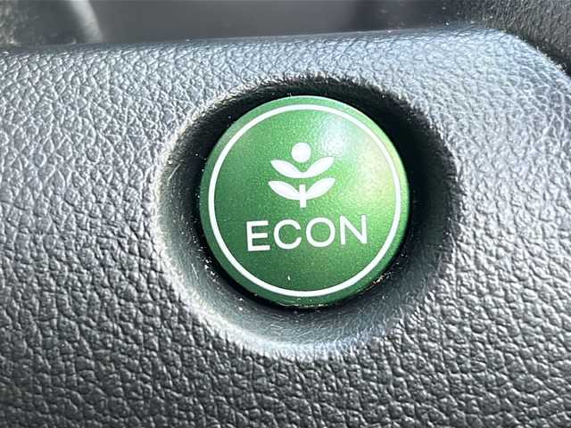 ホンダ Ｎ ＢＯＸ カスタム G SSパッケージ 千葉県 2015(平27)年 14.2万km プレミアムホワイトパール ワンオーナー/純正メモリナビ（VXM-１５５VSi)/ワンセグテレビ/DVD/CD/Bluetooth/バックカメラ/CTBA（シティブレーキアクティブシステム）/ステアリングスイッチ/キセノンヘッドライト/フォグランプ/両側パワースライドドア/純正フロアマット/ホイール/ドアバイザー/ウィンカーミラー