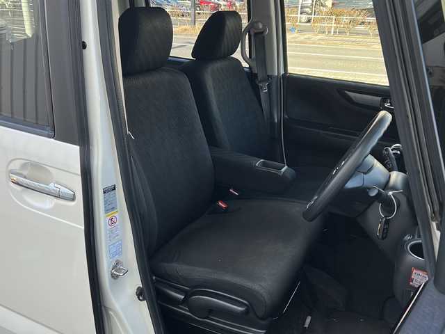 ホンダ Ｎ ＢＯＸ カスタム G SSパッケージ 千葉県 2015(平27)年 14.2万km プレミアムホワイトパール ワンオーナー/純正メモリナビ（VXM-１５５VSi)/ワンセグテレビ/DVD/CD/Bluetooth/バックカメラ/CTBA（シティブレーキアクティブシステム）/ステアリングスイッチ/キセノンヘッドライト/フォグランプ/両側パワースライドドア/純正フロアマット/ホイール/ドアバイザー/ウィンカーミラー