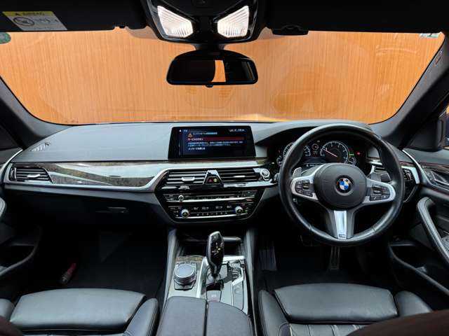 ＢＭＷ ５２３ｄ Mスポーツ 千葉県 2017(平29)年 4.6万km 紺Ｍ ハイラインパッケージ　/ACC　/黒革シート　/HUD　/ナビ　/TV　/360°Bluetooth接続　/シートヒーター　/電動シート　/電動トランク　/LEDヘッドライト　/ソフトクローズドア　/ドライビングアシストプラス　/パーキングアシストプラス