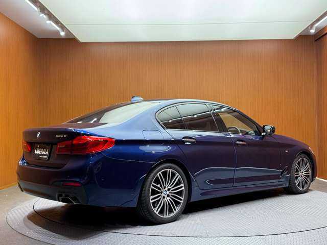 ＢＭＷ ５２３ｄ Mスポーツ 千葉県 2017(平29)年 4.6万km 紺Ｍ ハイラインパッケージ　/ACC　/黒革シート　/HUD　/ナビ　/TV　/360°Bluetooth接続　/シートヒーター　/電動シート　/電動トランク　/LEDヘッドライト　/ソフトクローズドア　/ドライビングアシストプラス　/パーキングアシストプラス