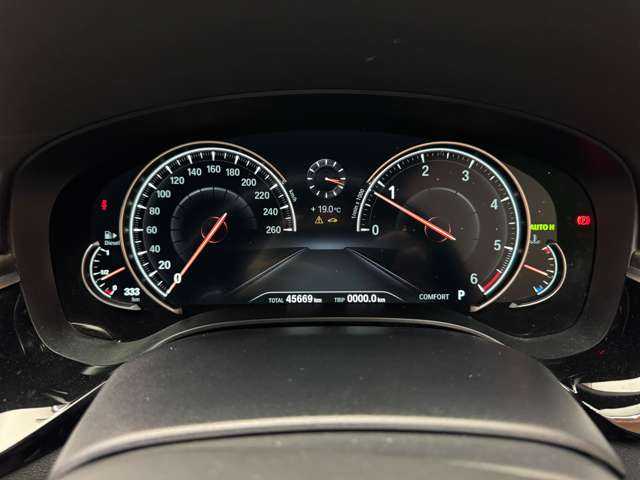 ＢＭＷ ５２３ｄ Mスポーツ 千葉県 2017(平29)年 4.6万km 紺Ｍ ハイラインパッケージ　/ACC　/黒革シート　/HUD　/ナビ　/TV　/360°Bluetooth接続　/シートヒーター　/電動シート　/電動トランク　/LEDヘッドライト　/ソフトクローズドア　/ドライビングアシストプラス　/パーキングアシストプラス