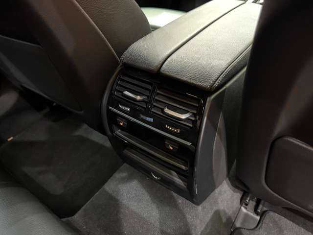 ＢＭＷ ５２３ｄ Mスポーツ 千葉県 2017(平29)年 4.6万km 紺Ｍ ハイラインパッケージ　/ACC　/黒革シート　/HUD　/ナビ　/TV　/360°Bluetooth接続　/シートヒーター　/電動シート　/電動トランク　/LEDヘッドライト　/ソフトクローズドア　/ドライビングアシストプラス　/パーキングアシストプラス