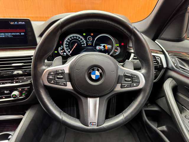 ＢＭＷ ５２３ｄ Mスポーツ 千葉県 2017(平29)年 4.6万km 紺Ｍ ハイラインパッケージ　/ACC　/黒革シート　/HUD　/ナビ　/TV　/360°Bluetooth接続　/シートヒーター　/電動シート　/電動トランク　/LEDヘッドライト　/ソフトクローズドア　/ドライビングアシストプラス　/パーキングアシストプラス