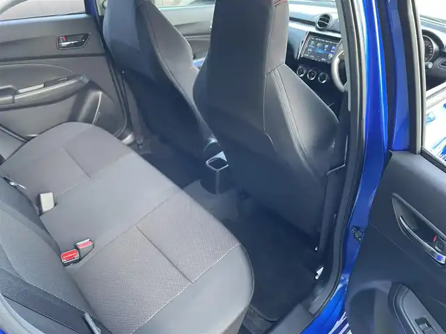 スズキ スイフト スポーツ ZC33S ファイナルED 東京都 2025(令7)年 0.1万km 青Ⅱ ワンオーナー/純正ナビ/Bluetooth/アダプティブクルーズコントロール/フルセグテレビ/アラウンドビューモニター/前席シートヒーター/ステアリングスイッチ/革巻きステアリング/LEDヘッドライト/ブラインドスポットモニター/ラバーマット/プッシュスタート/キーレスエントリー/フロントフォグランプ/ハンズフリー