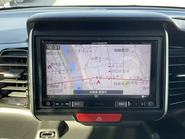 ホンダ Ｎ ＢＯＸ カスタムG SSブラックスタイル 兵庫県 2017(平29)年 8.4万km 黒 (株)IDOMが運営する【じしゃロン姫路店】の自社ローン専用車両になります。こちらは現金またはオートローンご利用時の価格です。自社ローンご希望の方は別途その旨お申付け下さい/社外ナビ/ＥＴＣ/バックカメラ/クルーズコントロール/両側パワースライドドア/チップアップシート/横滑り防止装置/純正夏タイヤＡＷセット/プッシュスタート/シートヒーター/ターボ車