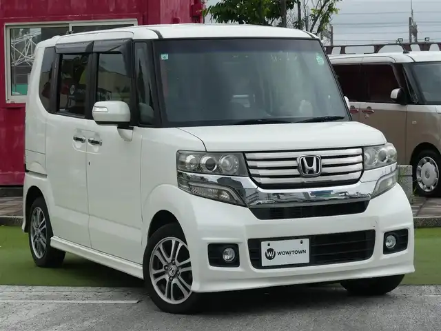 ホンダ Ｎ ＢＯＸ カスタム G Lパッケージ 千葉県 2013(平25)年 5.7万km プレミアムホワイトパール 155/65R14/左パワースライドドア/右イージークローザードア/純正SDナビ/地デジTV/【DVD/CD再生機能　Bluetooth接続】/バックカメラ/ステアリングスイッチ/ETC/HID/フォグライト/ウインカーミラー/純正14インチアルミホイル/スマートキー