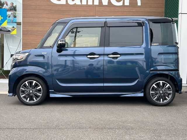 スズキ スペーシア カスタム HYBRID XS ターボ 静岡県 2023(令5)年 1.2万km インディゴブルーメタリック/ブラック ８インチナビ　フルセグＴＶ　ＤＶＤ再生　Ｂｌｕｅｔｏｏｔｈ　ＵＳＢ接続　全方位カメラ　連動前後ドライブレコーダー　ワンタッチ両側パワースライドドア　サーキュレーター　後席専用テーブル　後席両側ロールサンシェード　ＬＥＤライト　レーダークルーズ　ＬＫＡ　ＨＵＤ