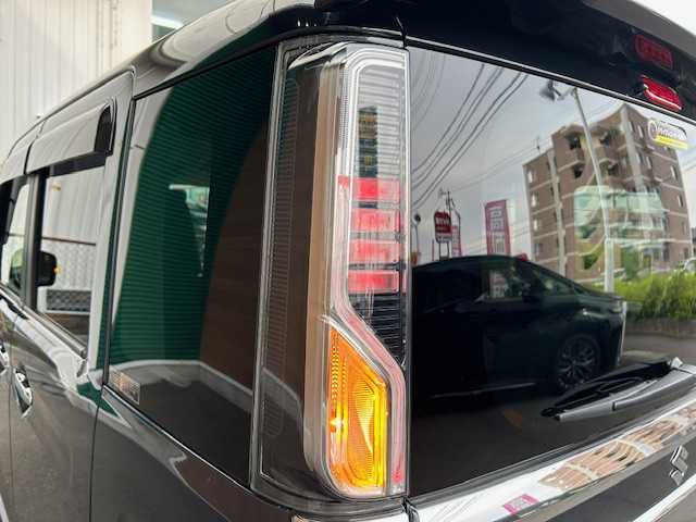 スズキ スペーシア カスタム HYBRID XS ターボ 静岡県 2023(令5)年 1.2万km インディゴブルーメタリック/ブラック ８インチナビ　フルセグＴＶ　ＤＶＤ再生　Ｂｌｕｅｔｏｏｔｈ　ＵＳＢ接続　全方位カメラ　連動前後ドライブレコーダー　ワンタッチ両側パワースライドドア　サーキュレーター　後席専用テーブル　後席両側ロールサンシェード　ＬＥＤライト　レーダークルーズ　ＬＫＡ　ＨＵＤ