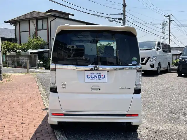 ホンダ Ｎ ＢＯＸ カスタム SSパッケージ 福岡県 2014(平26)年 7.7万km プレミアムホワイトパール (株)IDOMが運営する【じしゃロン八幡西店】の自社ローン専用車両になります。こちらは現金またはオートローンご利用時の価格です。自社ローンご希望の方は別途その旨お申付け下さい/衝突軽減システム/スマートキー /ナビ/ワンセグ/Bluetooth/バックカメラ/HID/オートライト