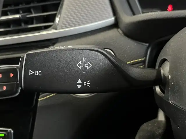 ＢＭＷ Ｘ２ xDrive 18d MスポーツX 山形県 2020(令2)年 5万km 白 純正ナビ/バックカメラ/ハーフレザーシート/シートヒーター/コンフォートパッケージ/インテリジェントセーフティ/LEDヘッドライト/電動リアゲート/ヒルディセントコントロール