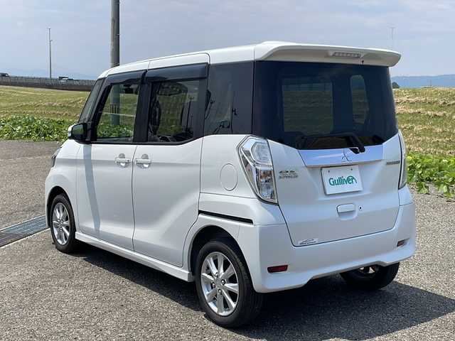三菱 ｅＫスペース カスタムG セーフティパッケージ 新潟県 2018(平30)年 5.5万km シルキーホワイト 4WD/純正SDナビ(MM317D-WM)/CD/DVD/BT/フルセグテレビ/SDミュージックサーバー/全方位カメラ/ドライブレコーダー/衝突被害軽減ブレーキ/両側パワースライドドア/ベンチシート/運転席シートヒーター /スマートキー/プッシュスタート/LEDヘッドライト/オートライト/オートハイビーム/フォグランプ/純正14インチアルミホイール