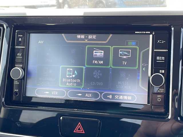 三菱 ｅＫスペース カスタムG セーフティパッケージ 新潟県 2018(平30)年 5.5万km シルキーホワイト 4WD/純正SDナビ(MM317D-WM)/CD/DVD/BT/フルセグテレビ/SDミュージックサーバー/全方位カメラ/ドライブレコーダー/衝突被害軽減ブレーキ/両側パワースライドドア/ベンチシート/運転席シートヒーター /スマートキー/プッシュスタート/LEDヘッドライト/オートライト/オートハイビーム/フォグランプ/純正14インチアルミホイール