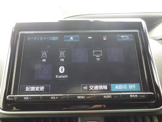 トヨタ ヴォクシー ハイブリッド ZS 煌 千葉県 2018(平30)年 5.6万km イナズマスパーキングブラックガラスフレーク Toyota Safety Sense/・プリクラッシュセーフティ/・レーンディパーチャーアラート/・オートハイビーム/クルーズコントロール/左オートステップ/両側パワースライドドア/純正SDナビ/地デジTV/【DVD/CD再生機能　Bluetooth接続】/バックカメラ/革巻きステアリング/ステアリングスイッチ/前席シートヒーター/ETC/LEDヘッドライト/ウインカーミラー/純正16インチアルミホイル/スマートキー