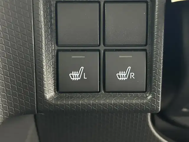 ダイハツ タント カスタム RS 熊本県 2023(令5)年 2.5万km ファイアークォーツレッドM ワンオーナー　/9インチスマホ連携ディスプレイオーディオ（ApplCarPlay・AndroidAuto・BT・フルセグ）/バックカメラ　/前方のみドライブレコーダー　/前席シートヒーター　/両側パワースライドドア　/前後クリアランスソナー　/衝突軽減ブレーキ　/横滑り防止　/アイドリングストップ　/純正フロアマット/純正１５インチAW/オートライト/LEDヘッドライト/フォグライト/スマートキー/プッシュスタート/スペアキー1本/保証書/取扱説明書