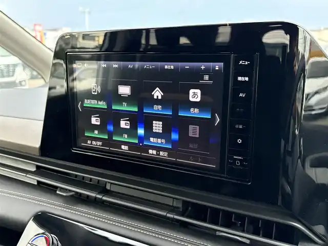 日産 セレナ ハイウェイスター V 大分県 2023(令5)年 1.9万km プリズムホワイト ・純正ナビ(BT/USB/フルセグTV)/・全方位カメラ/・プロパイロット/・両側パワースライドドア/・エマージェンシーブレーキ/・コーナーセンサー/・ブラインドスポットモニター/・デジタルインナーミラー/・ETC/・ブレーキホールド/・ウォークスルー/・オートハイビーム/・ステアリングリモコン/・パドルシフト/・スマートキー