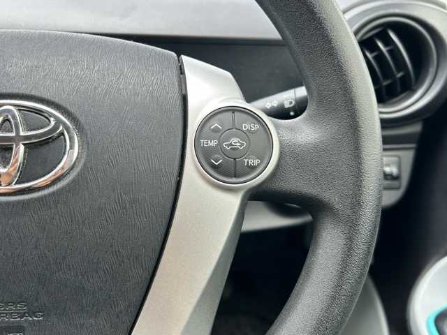 トヨタ アクア S 千葉県 2012(平24)年 7.1万km シルバーM 社外ディスプレイオーディオ/Bluetooth/Apple Carplay/ETC/バックカメラ/1列目シートヒーター/横滑り防止装置/盗難防止装置/Wエアバック/オートライト/ウィンカーミラー/ステアリングスイッチ/プッシュスタート/スマートキー/スペアキー１本/社外アルミホイール/純正フロアマット/保証書/取扱説明書