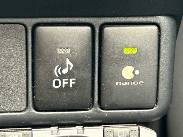 トヨタ アクア S 千葉県 2012(平24)年 7.1万km シルバーM 社外ディスプレイオーディオ/Bluetooth/Apple Carplay/ETC/バックカメラ/1列目シートヒーター/横滑り防止装置/盗難防止装置/Wエアバック/オートライト/ウィンカーミラー/ステアリングスイッチ/プッシュスタート/スマートキー/スペアキー１本/社外アルミホイール/純正フロアマット/保証書/取扱説明書