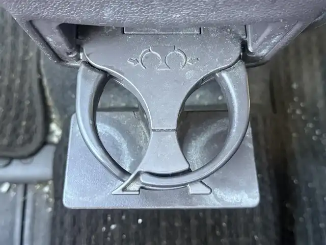 トヨタ スペイド X 道央・札幌 2012(平24)年 9.5万km ライトブルーマイカメタリック ワンオーナー/寒冷地仕様/純正オーディオ/（CP-W64 ）/AM/FM/CD/USB/AUX/横滑り防止装置/アイドリングストップ/ワイパーデアイサー/片側パワースライドドア/プッシュスタート/スマートキー/ハロゲンヘッドライト/ヘッドライトレベライザー/電動格納ミラー/ウィンカーミラー/純正フロアマット