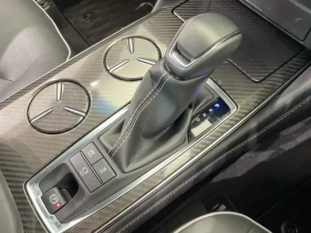 トヨタ クラウン ハイブリッド RS アドバンス 栃木県 2020(令2)年 3.7万km プレシャスブラックパール 純正ナビ/(CD/DVD/フルセグTV/Bluetooth/MSV/USB)/全方位カメラ/トヨタセーフティーセンス/・衝突軽減ブレーキ/・車線逸脱警報/・オートマチックハイビーム/・先行車発進告知機能/アダプティブクルーズコントロール/前後コーナーセンサー/BSM/置くだけ充電/ETC2.0/前後ドラレコ/パワーシート/シートヒーター/シートエアコン/禁煙車/ステアリングヒーター/ヘッドアップディスプレイ/シーケンシャルウィンカー/オートライト/LEDヘッドライト/パドルシフト/横滑り防止装置/フォグランプ/スマートキー/プッシュスタート/ステアリングスイッチ/革巻きステアリング/ウィンカーミラー/純正18インチアルミホイール/純正フロアマット