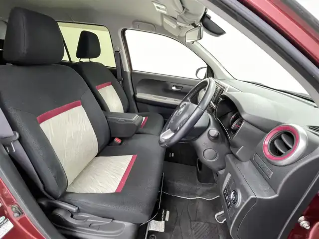 トヨタ パッソ モーダ　Gパッケージ 熊本県 2016(平28)年 5.1万km ブラックマイカメタリック/ファイアークォーツレッドメタリック 純正オーディオ（CD・USB）/ビルトインＥＴＣ　/アイドリングストップ　/衝突軽減ブレーキ　/横滑り防止　/後ろのみクリアランスソナー　/純正１４インチＡＷ　/オートライト　/ＬＥＤヘッドライト　/スマートキー　/プッシュスタート