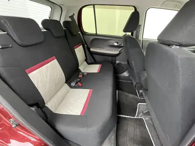 トヨタ パッソ モーダ　Gパッケージ 熊本県 2016(平28)年 5.1万km ブラックマイカメタリック/ファイアークォーツレッドメタリック 純正オーディオ（CD・USB）/ビルトインＥＴＣ　/アイドリングストップ　/衝突軽減ブレーキ　/横滑り防止　/後ろのみクリアランスソナー　/純正１４インチＡＷ　/オートライト　/ＬＥＤヘッドライト　/スマートキー　/プッシュスタート