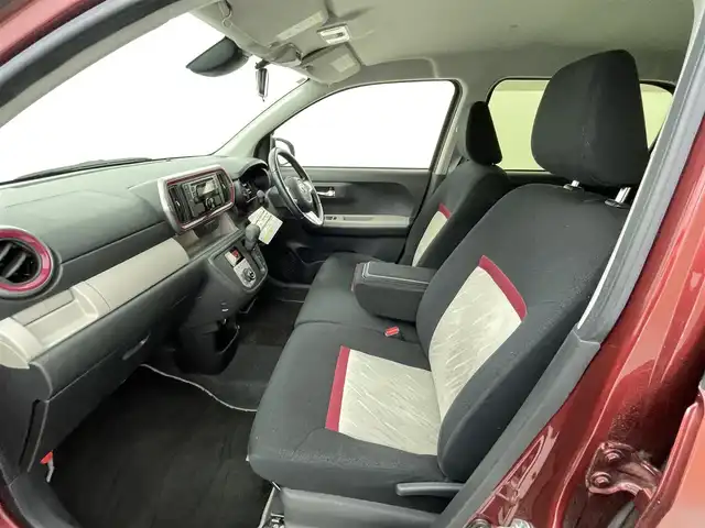 トヨタ パッソ モーダ　Gパッケージ 熊本県 2016(平28)年 5.1万km ブラックマイカメタリック/ファイアークォーツレッドメタリック 純正オーディオ（CD・USB）/ビルトインＥＴＣ　/アイドリングストップ　/衝突軽減ブレーキ　/横滑り防止　/後ろのみクリアランスソナー　/純正１４インチＡＷ　/オートライト　/ＬＥＤヘッドライト　/スマートキー　/プッシュスタート