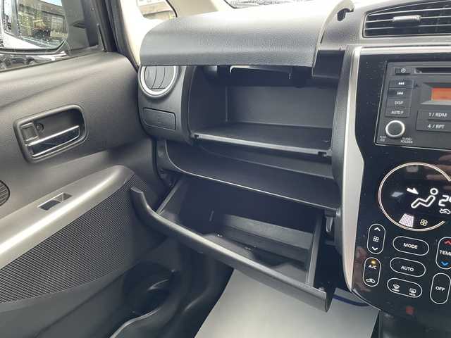 日産 デイズ ハイウェイスターJ 宮城県 2014(平26)年 4.2万km ホワイトパール (株)IDOMが運営する【じしゃロン仙台店】の自社ローン専用車両になりますこちらは現金またはオートローンご利用時の価格です。自社ローンご希望の方は別途その旨お申付け下さい/純正オーディオ/オートエアコン/HIDヘッドライト/純正14インチAW