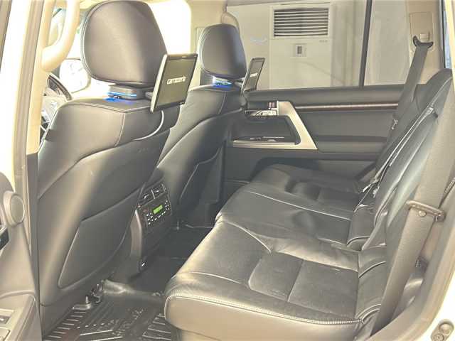 トヨタ ランドクルーザー ZX 道央・札幌 2013(平25)年 5.4万km ホワイトパールクリスタルシャイン ・4WD/・寒冷地仕様/・純正ナビ/フルセグTV/DVD/CD/MSV/BT/・フロント/サイド/バックカメラ/・サンルーフ/・リヤ席モニター/・BRANEWエアロ/・BRANEWマフラー/・パワーバックドア/・クルーズコントロール/・パーキングセンサー/・RSCA/・ステアリングヒーター/・横滑り防止/・ビルトインETC/・レザーシート/・前席パワーシート/・前席シートヒーター/ベンチレーション/・ハイトコントロール/・HID/・LEDフォグ/・リヤフォグ/・ワイパーデアイサー/・プッシュスタート/・スマートキー/・ドアバイザー/・電格ミラー/・ヒッチメンバー/・MAYHEM20インチAW装着